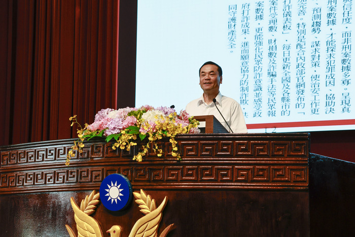 115年5月4日訓育活動專題演講由許福生教授主講預防詐騙與打詐圖片