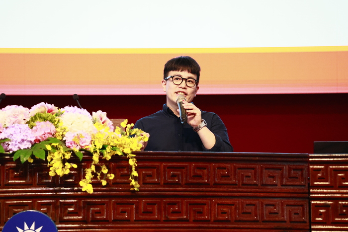 115年3月30日訓育活動專題演講蔡德暐心理師主講：從心碎到心韌,打造情感復原力與情緒認識圖片