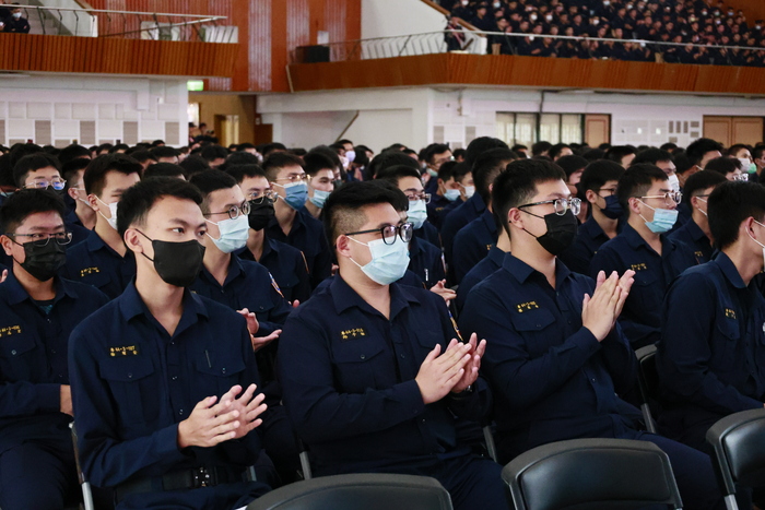 本校115年3月30日訓育活動專題演講，由蔡德暐心理師擔任講座圖片