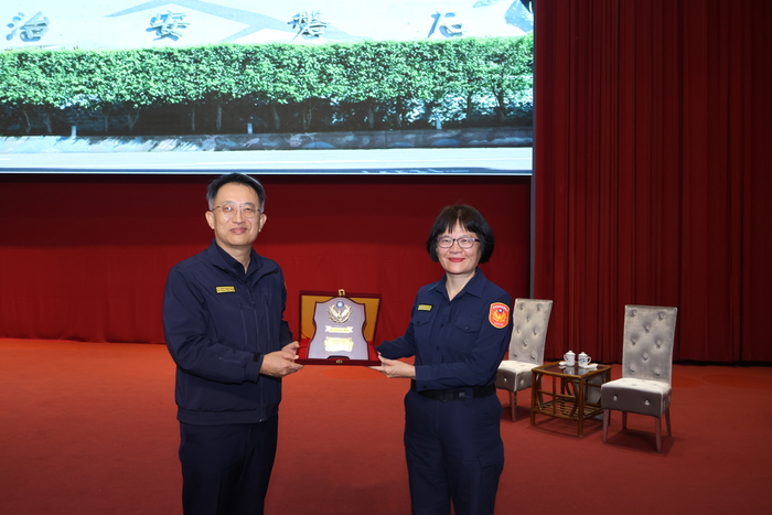 本校於114年12月08日辦理專題演講，由蕭惠珠分局長擔任講座。圖片