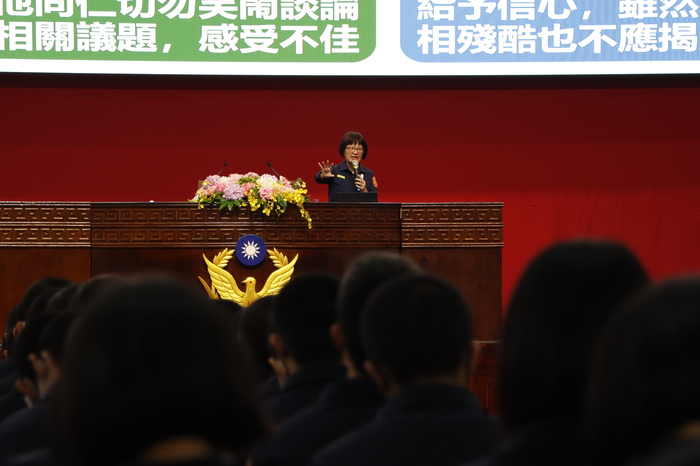 本校於114年12月08日辦理專題演講，由蕭惠珠分局長擔任講座。圖片